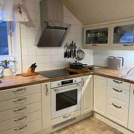Floor With Amazing View And Location * Tromsø