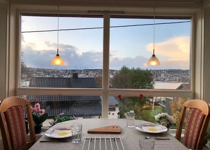 Floor With Amazing View And Location 아파트 트롬쇠